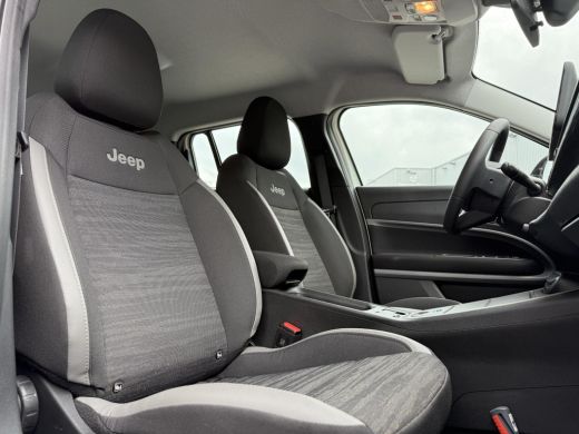 Jeep Avenger Longitude 54 kWh | Navi | Carplay | Stoelverwarming | ActivLease financial lease