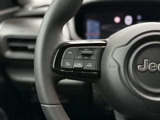 Jeep Avenger Longitude 54 kWh | Navi | Carplay | Stoelverwarming | ActivLease financial lease