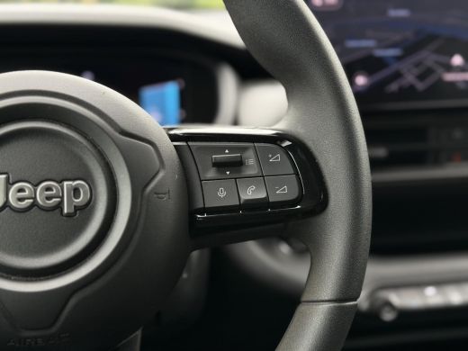 Jeep Avenger Longitude 54 kWh | Navi | Carplay | Stoelverwarming | ActivLease financial lease