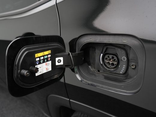 Jeep Compass 4xe 240 PK Plug-in Hybrid Electric Limited | ACC | Stoel & Stuurverw. | Keyless | LED | Camera | ... ActivLease financial lease
