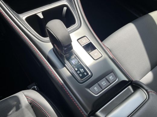 Lexus LBX Emotion 2WD | 06-10141018 Voor meer informatie ActivLease financial lease
