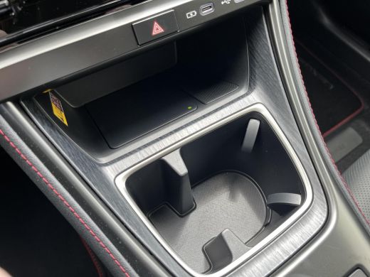 Lexus LBX Emotion 2WD | 06-10141018 Voor meer informatie ActivLease financial lease