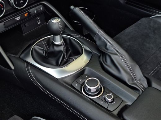 Mazda MX-5 1.5 SkyActiv-G 132 Homura | Brembo remschijven | Sportonderstel | Bose | Recaro stoelen | Achteru... ActivLease financial lease