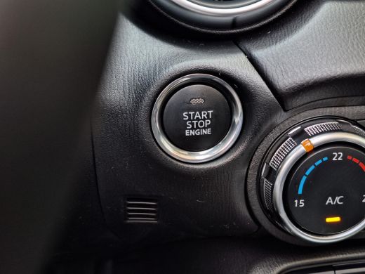 Mazda MX-5 1.5 SkyActiv-G 132 Homura | Brembo remschijven | Sportonderstel | Bose | Recaro stoelen | Achteru... ActivLease financial lease