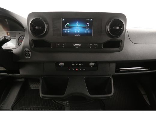 Mercedes-Benz Sprinter 316 2.2 CDI 164PK L3H2 EURO VI-D Automaat Airco Camera Trekhaak 3 Persoons Elektrpakket ActivLease financial lease