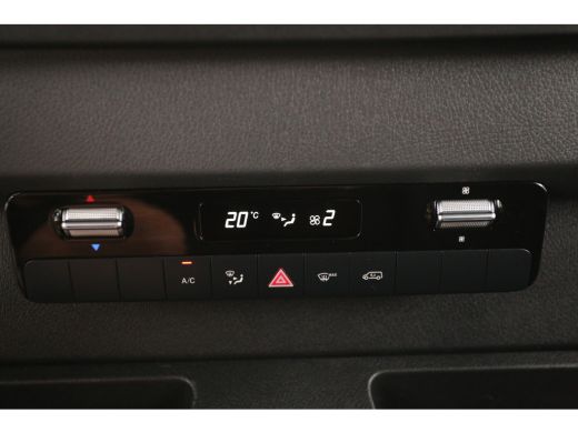 Mercedes-Benz Sprinter 316 2.2 CDI 164PK L3H2 EURO VI-D Automaat Airco Camera Trekhaak 3 Persoons Elektrpakket ActivLease financial lease