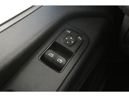 Mercedes-Benz Sprinter 316 2.2 CDI 164PK L3H2 EURO VI-D Automaat Airco Camera Trekhaak 3 Persoons Elektrpakket ActivLease financial lease