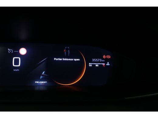 Peugeot 2008 1.2 PureTech 100 Allure | Navi | Camera | Ad. Cruise control | DAB | Parkeersensoren V+ A | LED K... ActivLease financial lease