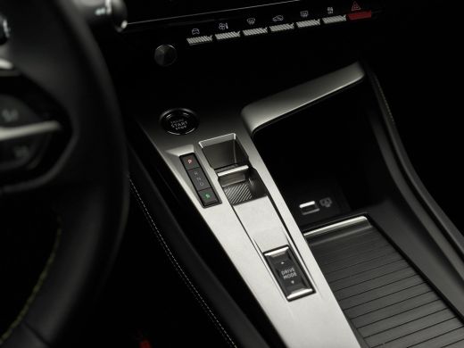 Peugeot 308 1.6 Plug-in Hybrid 180pk GT NU met fabrieksgarantie tot 2029 Camera achter | Fullscreen NAVI | Ai... ActivLease financial lease