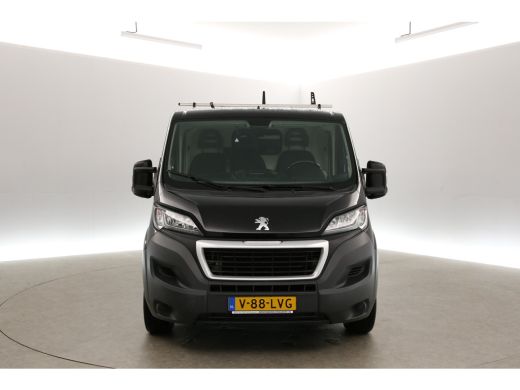 Peugeot Boxer 2.0 HDI L2H1 Airco Cruise Trekhaak LED 3 Persoons Elektrpakket ActivLease financial lease