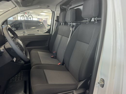Peugeot Expert Standaard | 16" stalen velgen | Elektrisch bedienbare en verwarmbare buitenspiegels | Getint glas... ActivLease financial lease