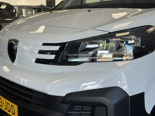 Peugeot Expert Standaard | 16" stalen velgen | Elektrisch bedienbare en verwarmbare buitenspiegels | Getint glas... ActivLease financial lease