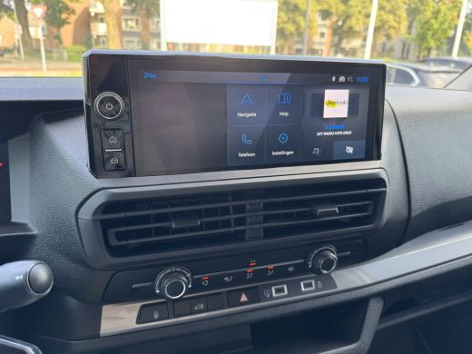 Peugeot Expert Standaard | 16" stalen velgen | Elektrisch bedienbare en verwarmbare buitenspiegels | Getint glas... ActivLease financial lease
