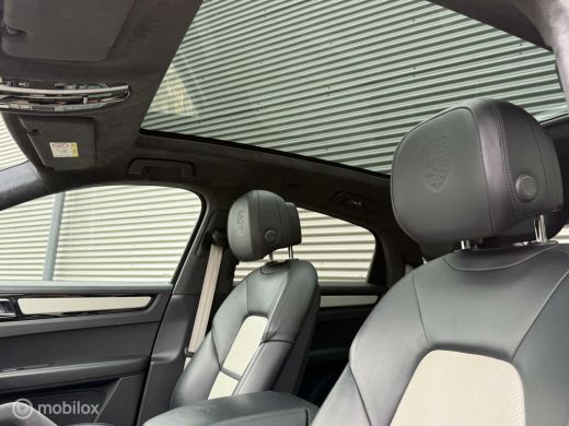 Porsche Cayenne 3.0 E-Hybrid SPORTDESIGN|BOMVOL|BTW|PANODAK ActivLease financial lease