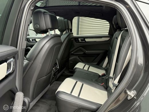 Porsche Cayenne 3.0 E-Hybrid SPORTDESIGN|BOMVOL|BTW|PANODAK ActivLease financial lease