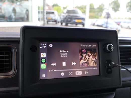 Renault Master 2.3 DCI 135 PK L2H2 + NAVIGATIE | CAMERA | CARPLAY | TREKHAAK | SIDEBARS ActivLease financial lease