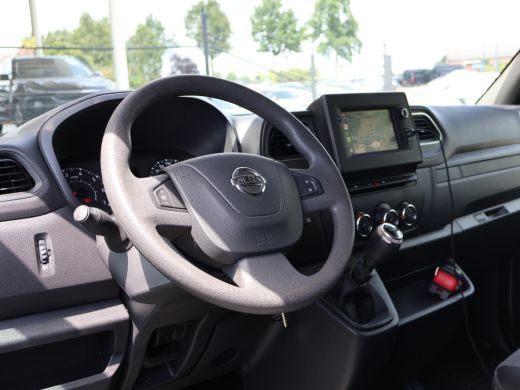 Renault Master 2.3 DCI 135 PK L2H2 + NAVIGATIE | CAMERA | CARPLAY | TREKHAAK | SIDEBARS ActivLease financial lease