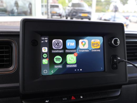 Renault Master 2.3 DCI 135 PK L2H2 + NAVIGATIE | CAMERA | CARPLAY | TREKHAAK | SIDEBARS ActivLease financial lease