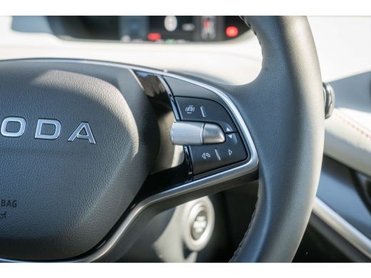 Skoda Elroq 85 Intro Alpha | Head-up display | Trekhaak uitklapbaar ActivLease financial lease