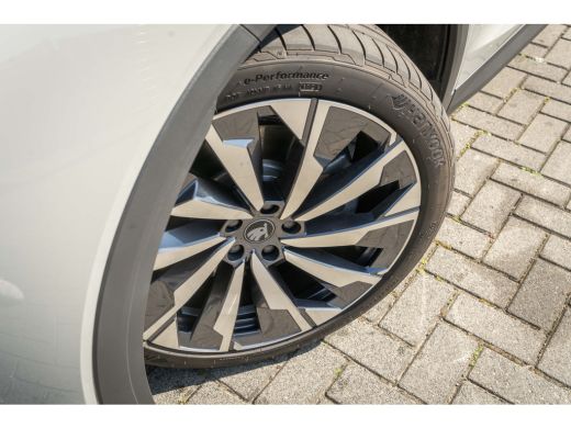 Skoda Elroq 85 Intro Alpha | Head-up display | Trekhaak uitklapbaar ActivLease financial lease