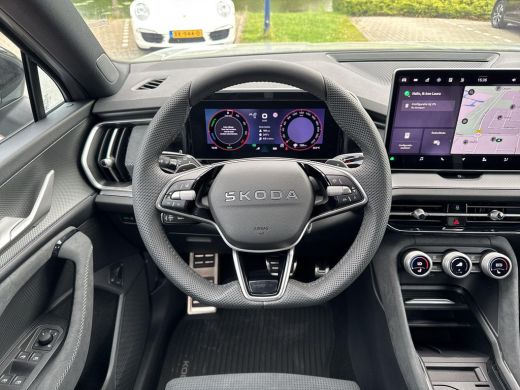 Skoda Kodiaq 1.5 TSI PHEV Sportline Business | Trekhaak | A.Camera | ACC | Side Assist | ActivLease financial lease
