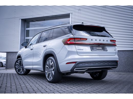 Skoda Kodiaq Sportline Business | Crew Protect Assist | Cruise control met speedlimiter | ESC (Elektronische S... ActivLease financial lease