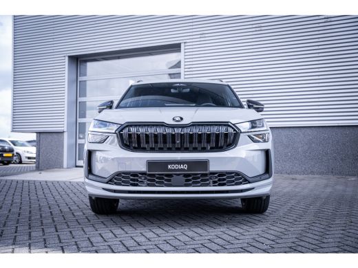 Skoda Kodiaq Sportline Business | Crew Protect Assist | Cruise control met speedlimiter | ESC (Elektronische S... ActivLease financial lease