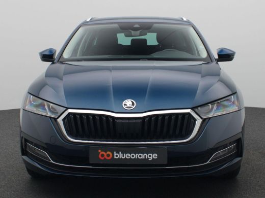 Skoda Octavia Combi 1.5 e-TSI Business Edition Plus 150PK DSG Matrix-LED Verlichting, Clima, Stoelverwarming, A... ActivLease financial lease