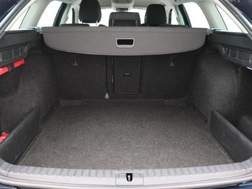 Skoda Octavia Combi 1.5 e-TSI Business Edition Plus 150PK DSG Matrix-LED Verlichting, Clima, Stoelverwarming, A... ActivLease financial lease