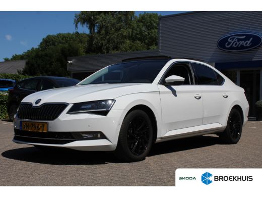 Skoda Superb 1.6 TDI AUTOMAAT | VOL! | TREKHAAK | PANO DAK | LEDER | ORIGINEEL NL! | NAVIGATIE | CANTON AUDIO ... ActivLease financial lease
