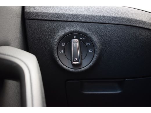 Skoda Superb Combi 1.5 TSI ACT Ambition Business | Panorama | Trekhaak | Apple Carplay ActivLease financial lease