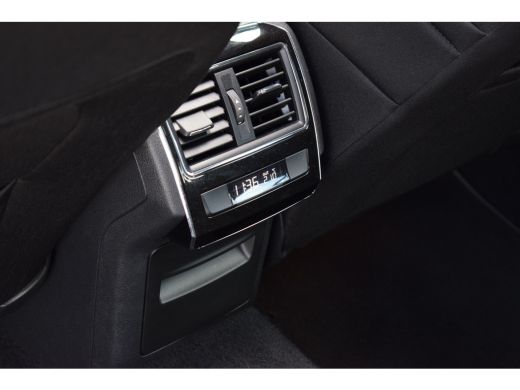 Skoda Superb Combi 1.5 TSI ACT Ambition Business | Panorama | Trekhaak | Apple Carplay ActivLease financial lease