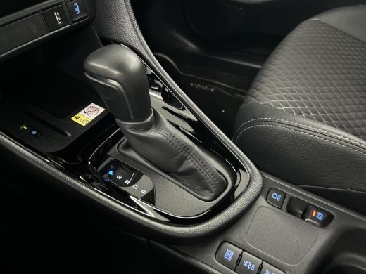Toyota Yaris 1.5 Hybrid Executive Premium Pack ActivLease financial lease