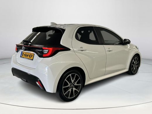 Toyota Yaris 1.5 Hybrid Executive Premium Pack ActivLease financial lease