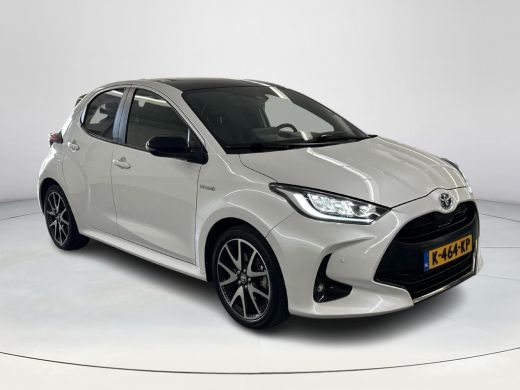 Toyota Yaris 1.5 Hybrid Executive Premium Pack ActivLease financial lease