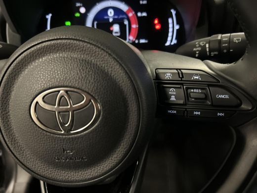Toyota Yaris Cross 1.5 Hybrid Dynamic ActivLease financial lease