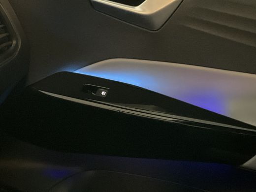 Volkswagen ID.3 Pro 58 kWh HUD Carplay Adap.Cruise Cam Elek.Stoel Sfeerverlichting! ActivLease financial lease