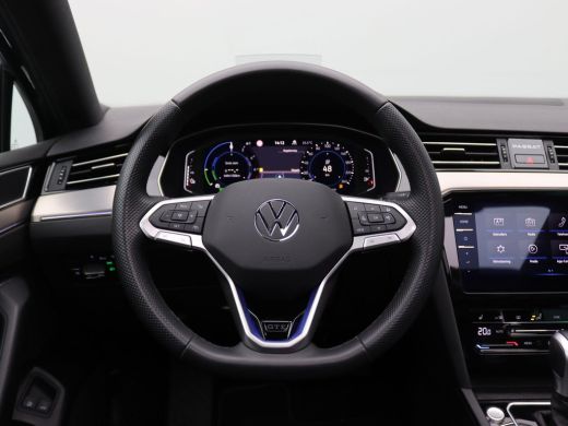 Volkswagen Passat Variant 1.4 TSI PHEV GTE Business 218PK DSG Pano-Schuifdak, 360gr. Camera, Ergo Comfort stoelen, ... ActivLease financial lease