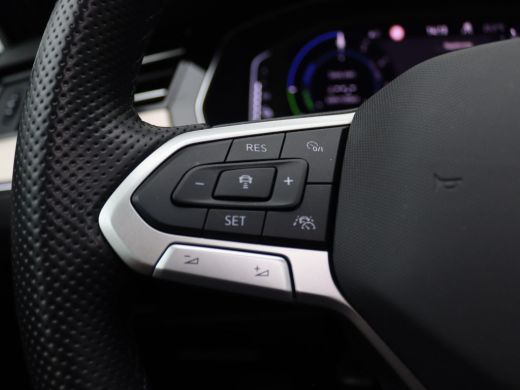 Volkswagen Passat Variant 1.4 TSI PHEV GTE Business 218PK DSG Pano-Schuifdak, 360gr. Camera, Ergo Comfort stoelen, ... ActivLease financial lease