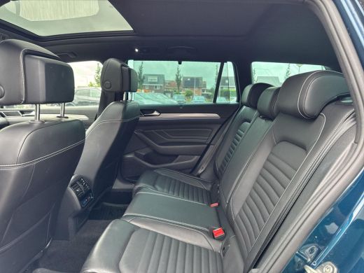 Volkswagen Passat Variant 1.4 TSI PHEV GTE Business | 218Pk | Pano Dak | trekhaak | LED | Area View | 18Inch | Lede... ActivLease financial lease
