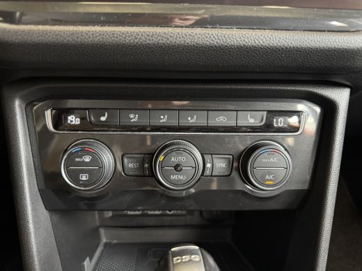 Volkswagen Tiguan Allspace 1.5 TSI Comfortline Business 7p. AUTOMAAT | NAVIGATIE | LEER | ActivLease financial lease