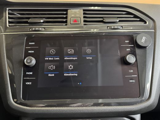 Volkswagen Tiguan Allspace 1.5 TSI Comfortline Business 7p. AUTOMAAT | NAVIGATIE | LEER | ActivLease financial lease