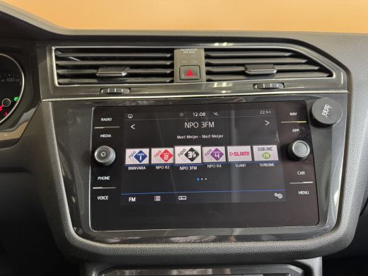 Volkswagen Tiguan Allspace 1.5 TSI Comfortline Business 7p. AUTOMAAT | NAVIGATIE | LEER | ActivLease financial lease