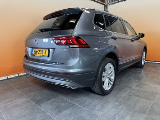 Volkswagen Tiguan Allspace 1.5 TSI Comfortline Business 7p. AUTOMAAT | NAVIGATIE | LEER | ActivLease financial lease