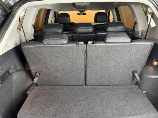 Volkswagen Tiguan Allspace 1.5 TSI Comfortline Business 7p. AUTOMAAT | NAVIGATIE | LEER | ActivLease financial lease