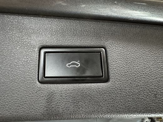 Volkswagen Tiguan Allspace 1.5 TSI Comfortline Business 7p. AUTOMAAT | NAVIGATIE | LEER | ActivLease financial lease