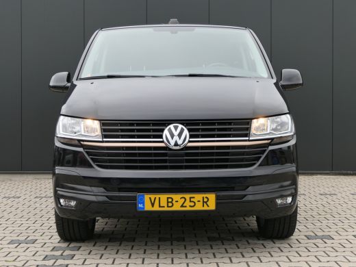 Volkswagen Transporter 2.0 TDI L2H1 28 | Lengte 2 | Leder | Uitgebreide Inrichting | Kasten | Trekhaak | Camera | Navigatie ActivLease financial lease