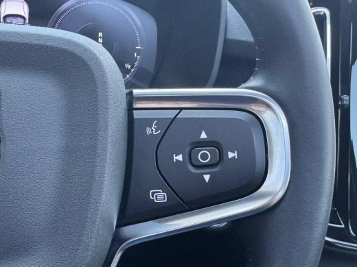 Volvo  XC40 1.5 T4 Recharge R-Design Expression nl-auto | camera | panodak ActivLease financial lease