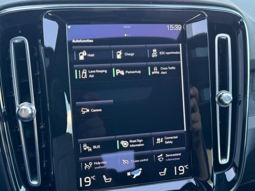 Volvo  XC40 1.5 T4 Recharge R-Design Expression nl-auto | camera | panodak ActivLease financial lease
