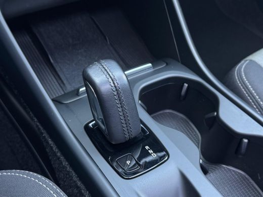 Volvo  XC40 1.5 T4 Recharge R-Design Expression nl-auto | camera | panodak ActivLease financial lease